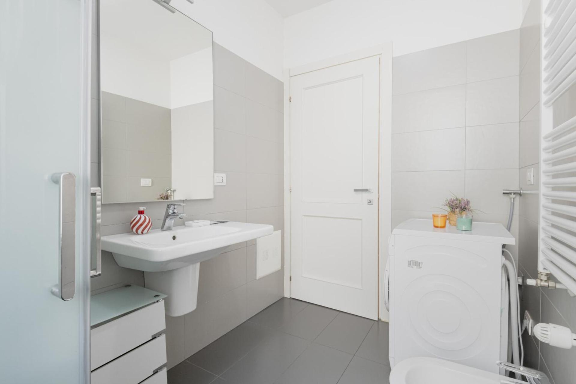 Easylife - Stile E Comfort Sui Navigli Lägenhet Milano Exteriör bild