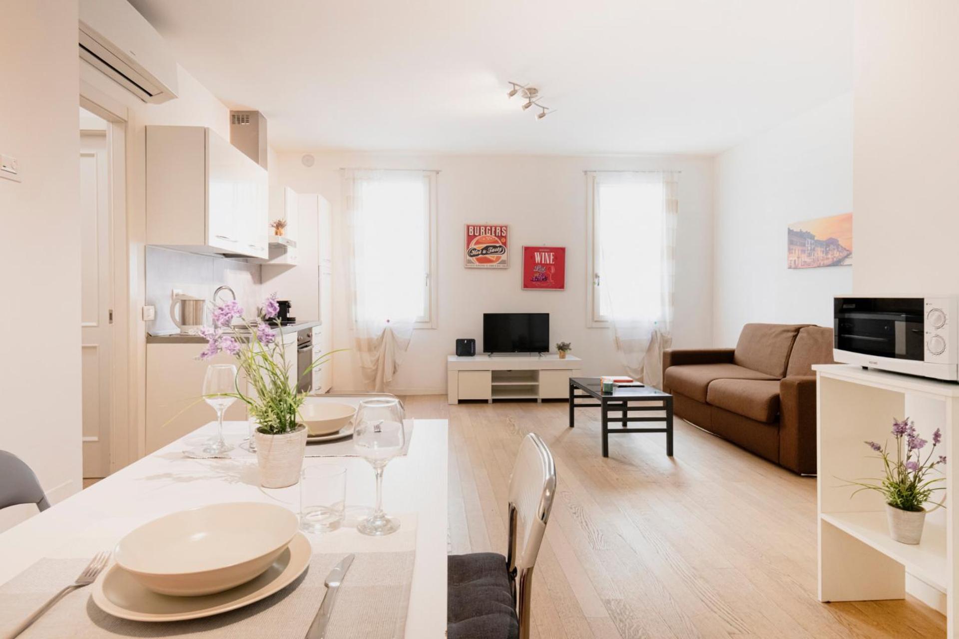 Easylife - Stile E Comfort Sui Navigli Lägenhet Milano Exteriör bild